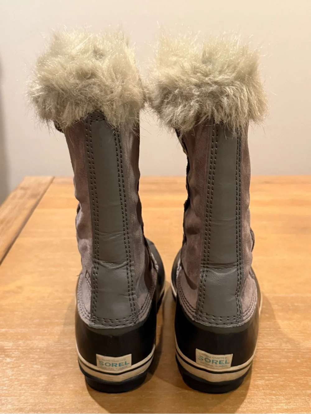 Sorel Youth Joan of Arctic Winter Boot Waterproof Insulated Quarry US 6 EU 38